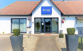 Hotel Restaurant Kyriad De Peronne