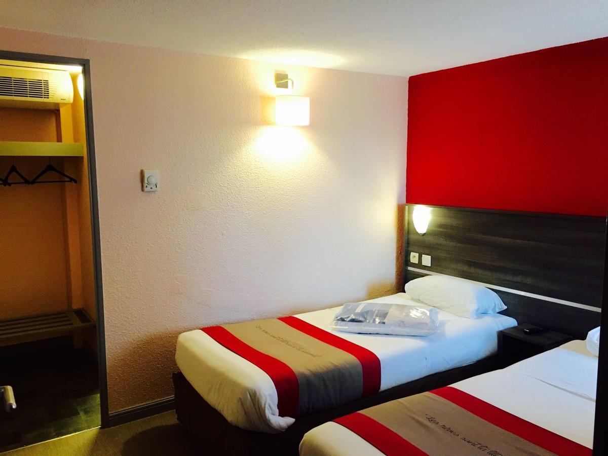 Hotel Restaurant Kyriad De Peronne Eksteriør billede